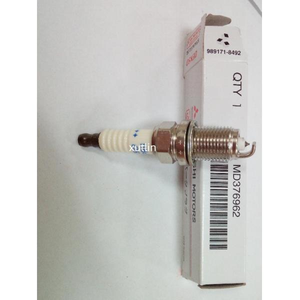 Auto Engine Spark Plugs For Land   MITSUBISHI  MOTORS  OEM  MD376962