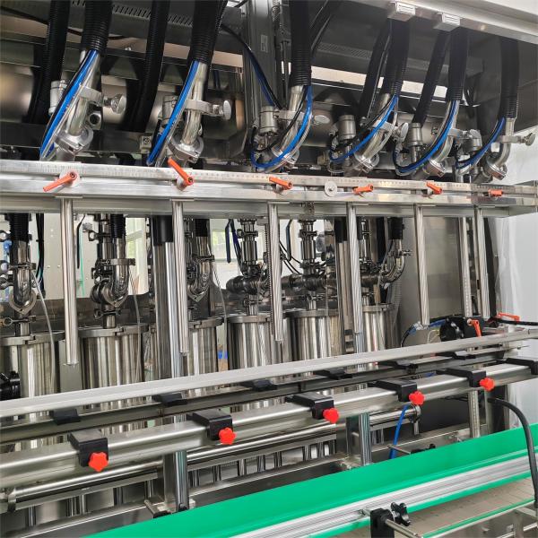 NPACK Hot Accuracy Automatic Coolant Filling Machine With 6/8/10 Filling Nozzles