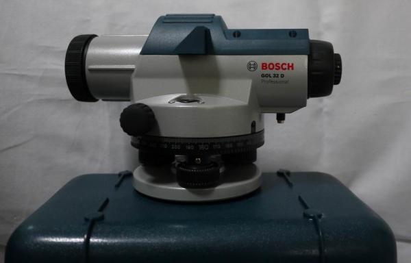 BOSCH GOL 32 D Professional Optical Level Kit Auto Leveling-Telescope