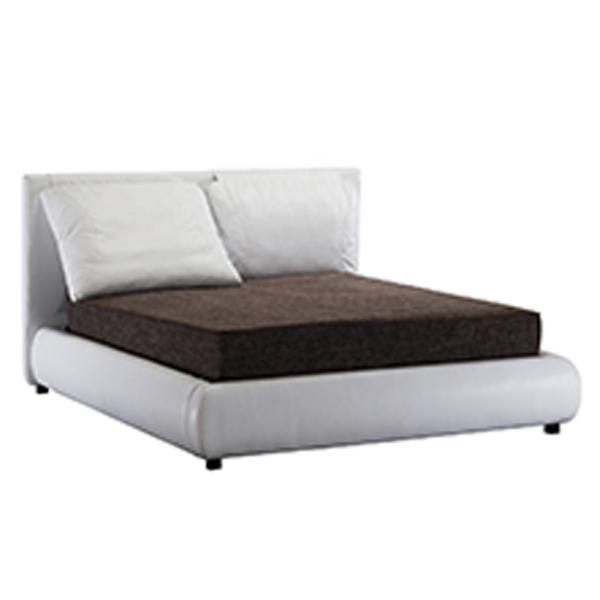 Velvet Frame Modern Queen Size Bed Multifunctional For Hotel