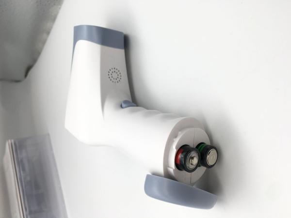 Portable Forehead Scan Thermometer / Contactless Infrared Thermometer