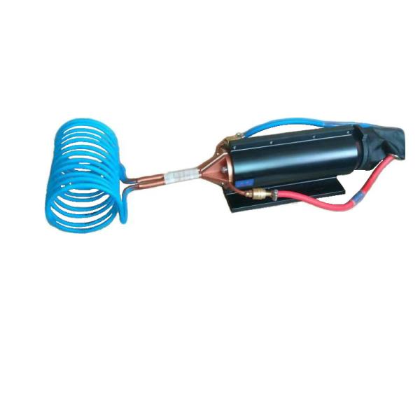 Équipement de chauffage par induction pour le traitement thermique des métaux