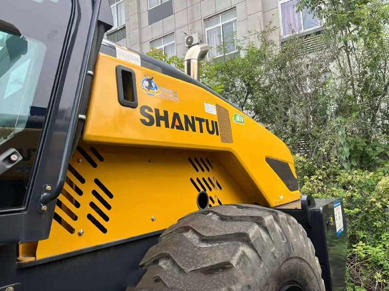 26 тонн SHANTUI Использованный дорожный ролик - экономически эффективное решение для строительства