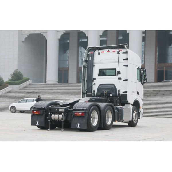 New X6000 Shacman Tractor Head Empty Suspension Lifting Shaft 560 600 660 Horsepower Tractor