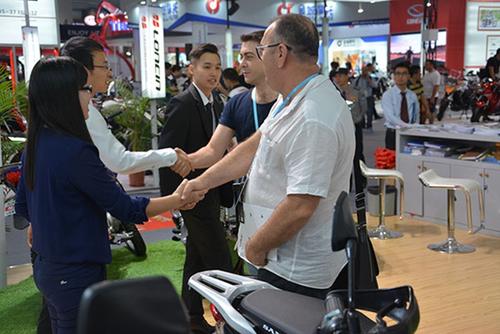 Компоненты стекловолоконного ядра Фильтр сжатого воздуха E1281XA для вашей промышленности