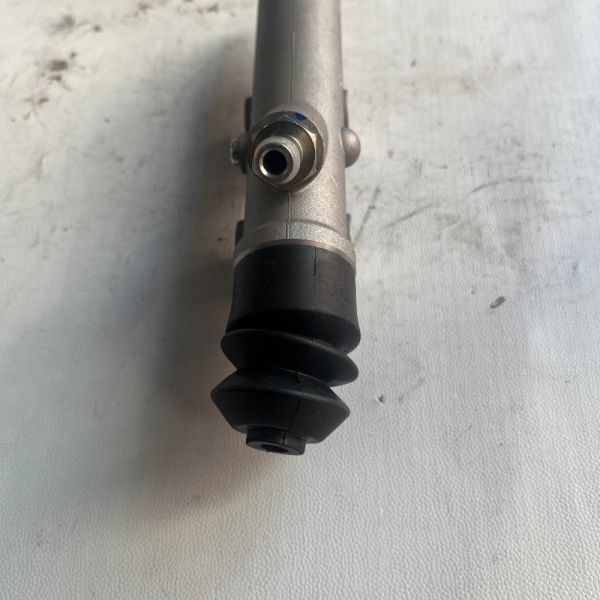Premium Clutch Master Cylinder for Ankai Buses | PN: W20802.02500.01W