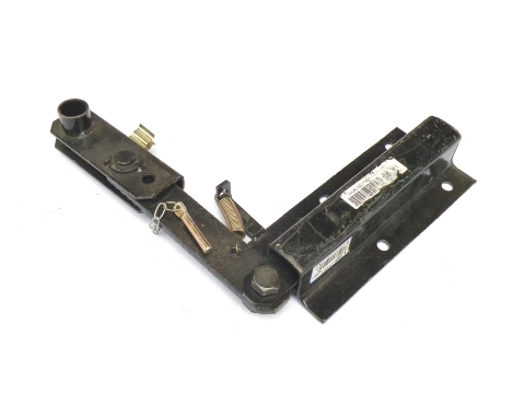 64320-7A002 Cab Hinge Assembly For JAC