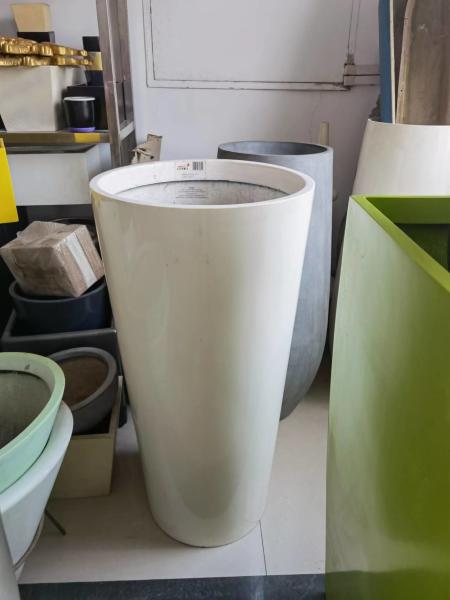 Planteurs de fleurs en fibre de verre modernes à l'intérieur et à l'extérieur