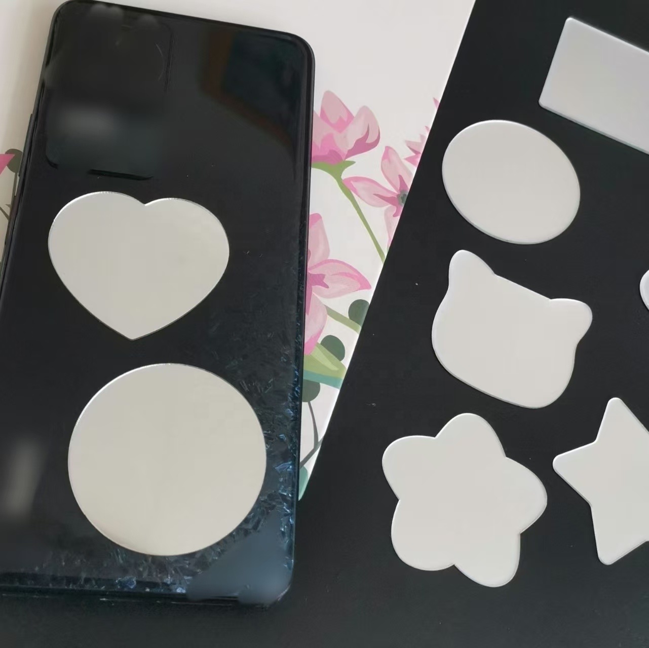 Minimalist Acrylic Mirror Sheet Mini Cute Customized Self Adhesive Acrylic Mirror Unbreakable