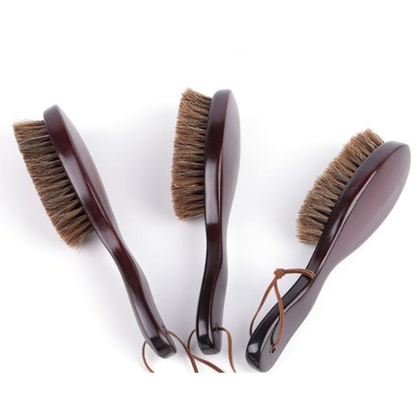 Brosse à ondes courbées brunes Longue poignée pour la vie quotidienne Vêtements outils Brosse en bois Brosse à cheval