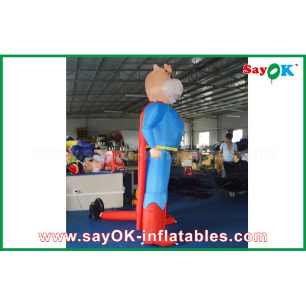 Голубая/красная раздувная корова супермена подгоняла модель животного характера раздувную