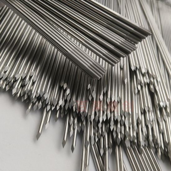 Blunt Three Edged Needle Threaded with Sandblasting Scale