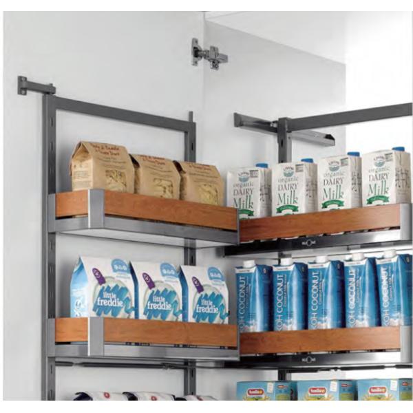 Деревянный кухонный шкаф