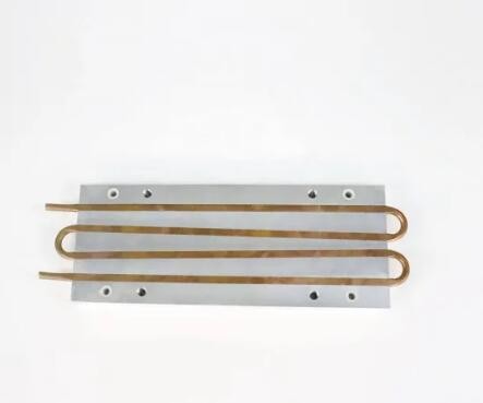 Алюминиевый щит между источником света и механизмом серверов теплоотвода серверов ребра пряжки