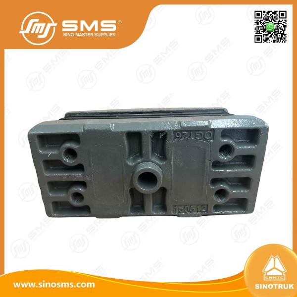 AZ9925525286 Rubber Support HOWO Truck Parts Rubber Bracket Assembly Engine Mounting