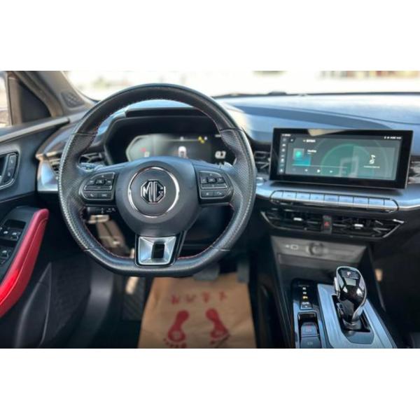 MG5 2021 Model Facelift 300TGI DCT Luxury Edition SAIC Group Compact Car Gasoline 1.5T 173HP L4