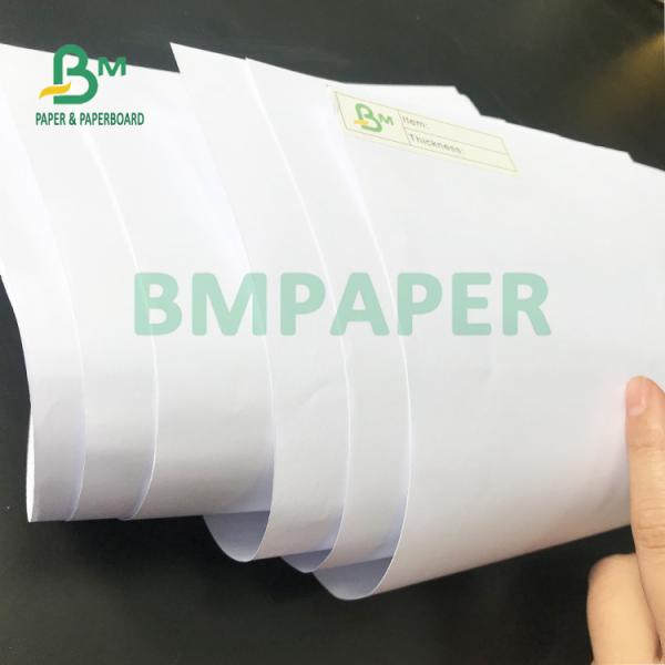 Papier excentré blanc superbe 140gsm 160gsm de Woodfree bonne planéité de 635mm x de 914mm