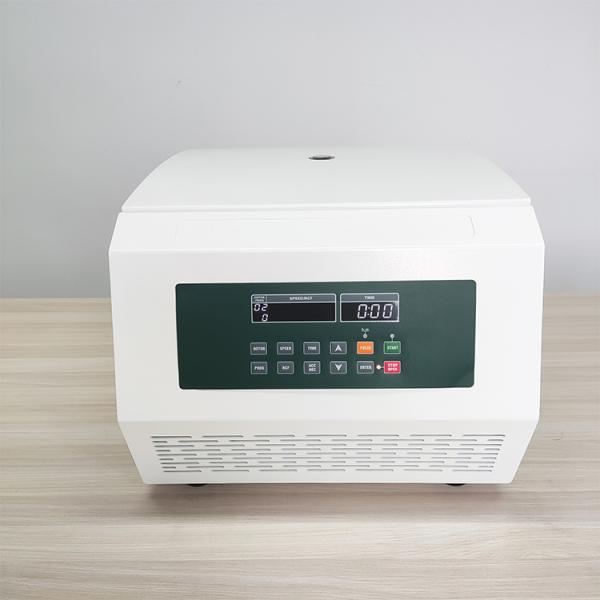 Versatile Laboratory Centrifuge 5000rpm for Various Applications in Schools and Hospitals