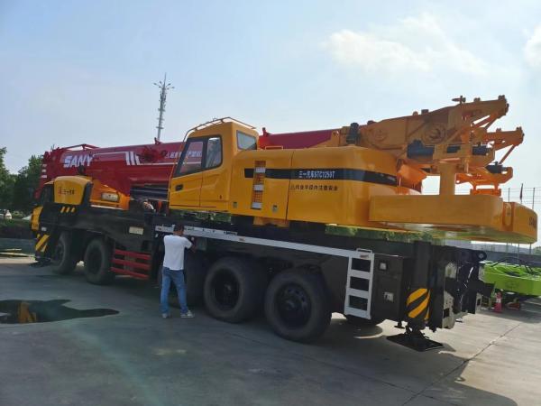 Orange Folding Super Power 125t Truck Crane Mobile Crane Used Heavy Machine Year 2015