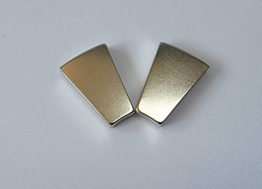 ISO 9000 Silver Sintered NdFeB Magnets N50-N35 Rare Earth Magnets