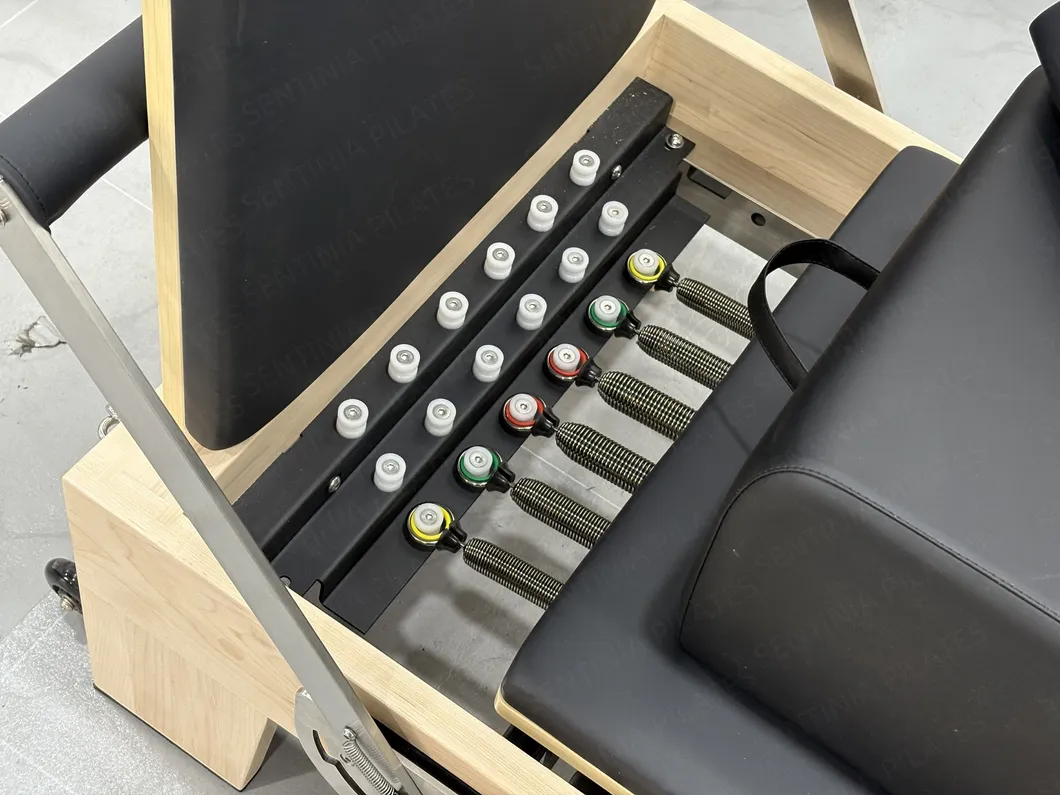 Maple Wood Power Pilates Tower Machine Reformer Machine Adjustable Springs