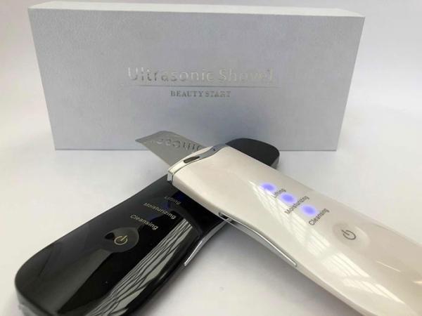 Facial Ultrasonic Skin Scrubber