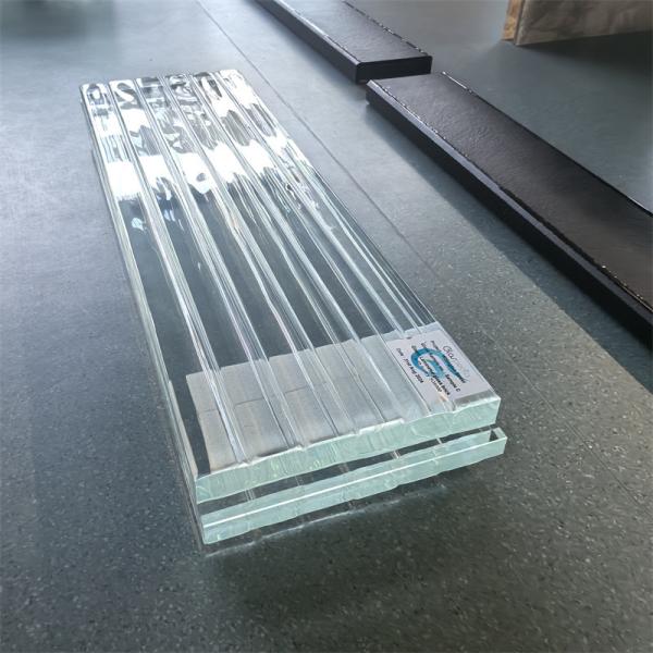 Hot melt glass crystal tile crystal column creative design hotel shopping mall decoration translucent art glass