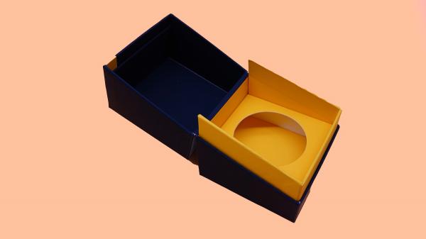 350g C1S Vape Cannabis Packaging Rigid Box With Sleeve Paper Insert , Softtouch feeling and Matt PP lamination