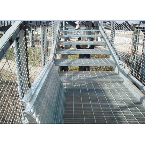 Serrated Stainless Stair Treads Steel Grating