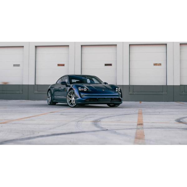 Rohana RFX11 Porsche a forgé des roues