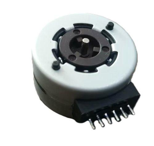 Moteur de pompe à 2 phases 84 V Angle de marche 15 pour les applications automobiles