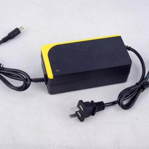 Smart Lead Acid Ebike Battery Charger 60V52Ah ABS PC