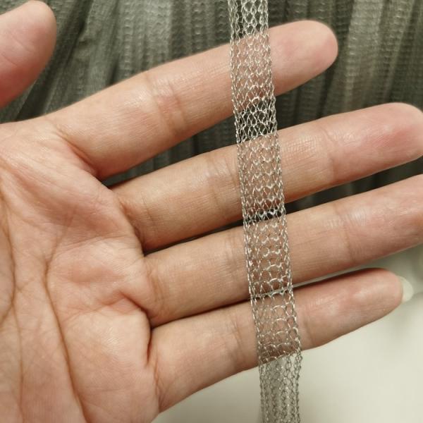 Lightweight Compressed Knitted Wire Mesh Shielding / EMI RFI Shielding Gaskets