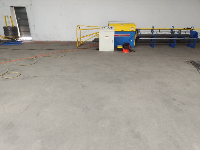 Выправлять и автомат для резки провода мотора 4kw 380V для ребристого стального прута