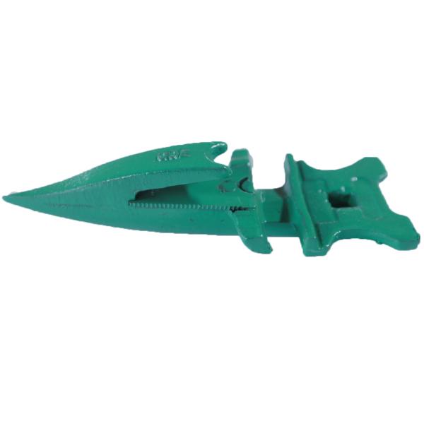 DIN Sand Casting Parts Lawn Mower Blade Series , Metal Casting Products