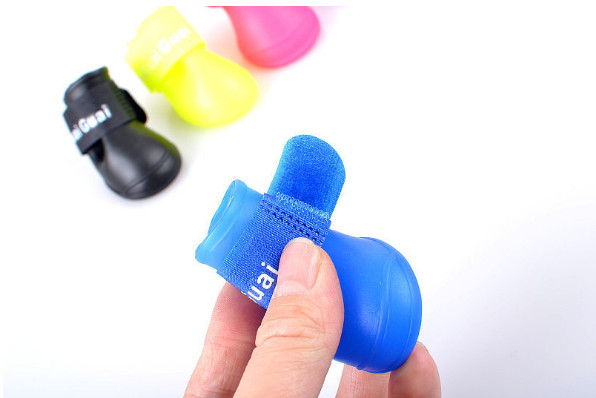 Pet supplies silicone rain boots, non-slip pet shoes, candy color fashion cute dog shoes,red,yellow,pink,black;