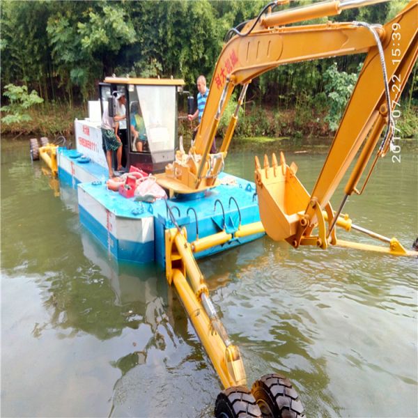 Mini Amphibious Dredger with 50cm Draught 3000 KG Weight and Hot Product 2019 for Energy & Mining