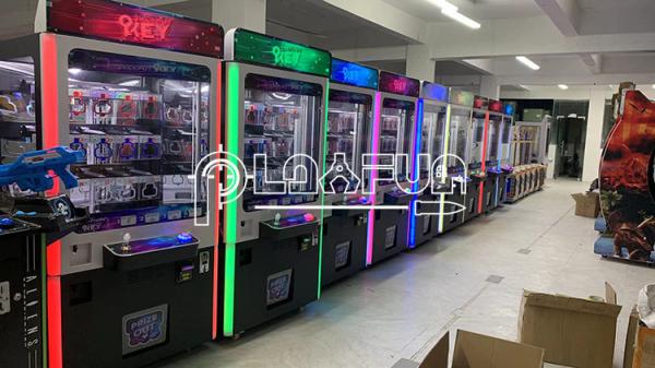 Coin Operated Key Master  Push to Win Prize Amusement Gift Arcade Game Machine
