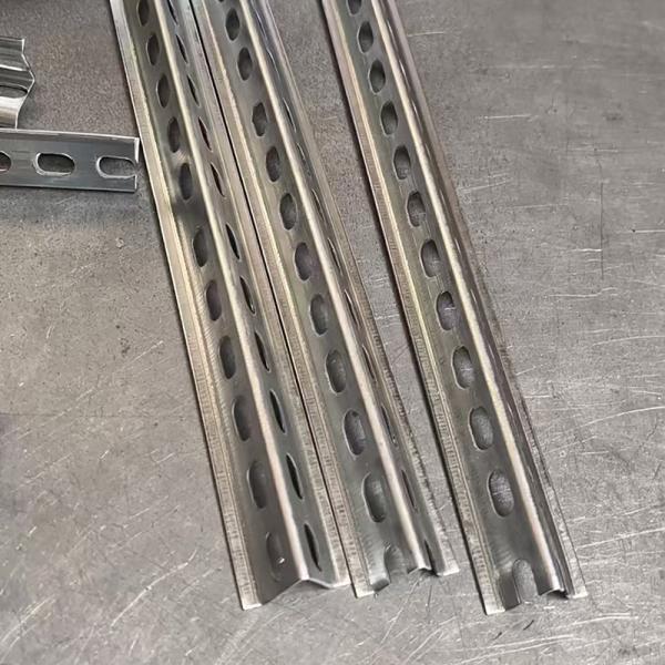 Rustproof Cable Basket Accessories Rail Hardware For Overhead Lines