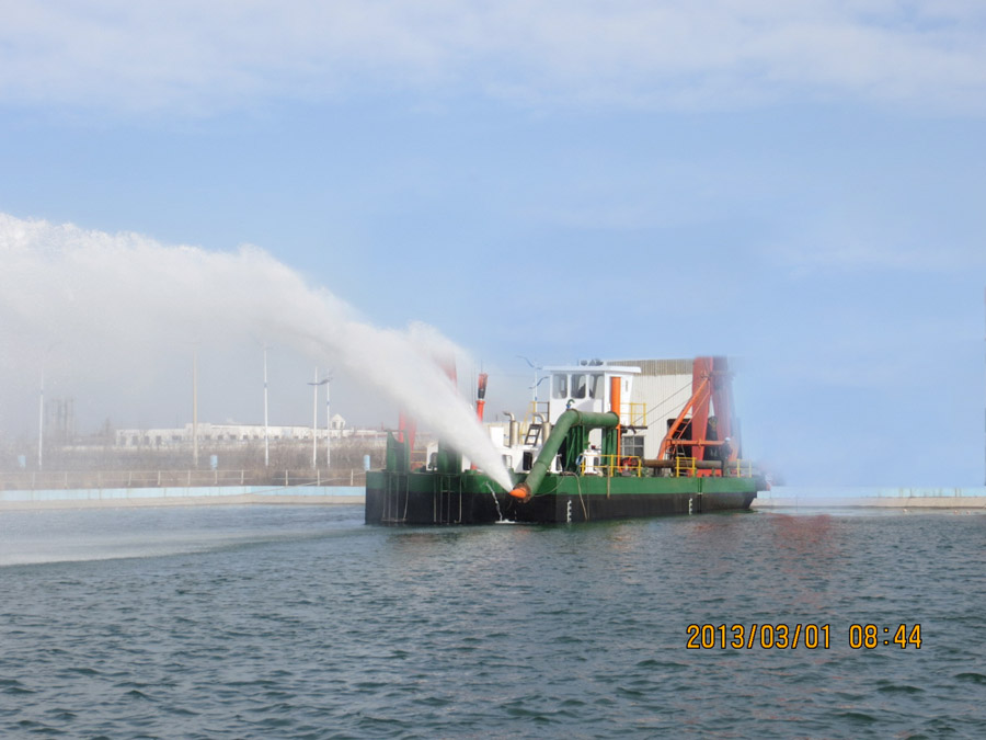Не самоходный 700 cbm/h 20 дюймовый резач всасывающий песок добыча песка драгер для добычи песка