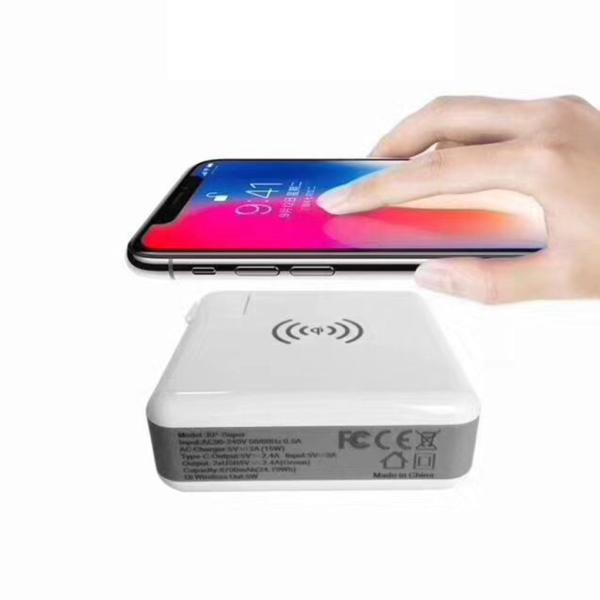 4 In 1 2 USB 6700mAh Qi Power Bank Wireless Charger Iphone