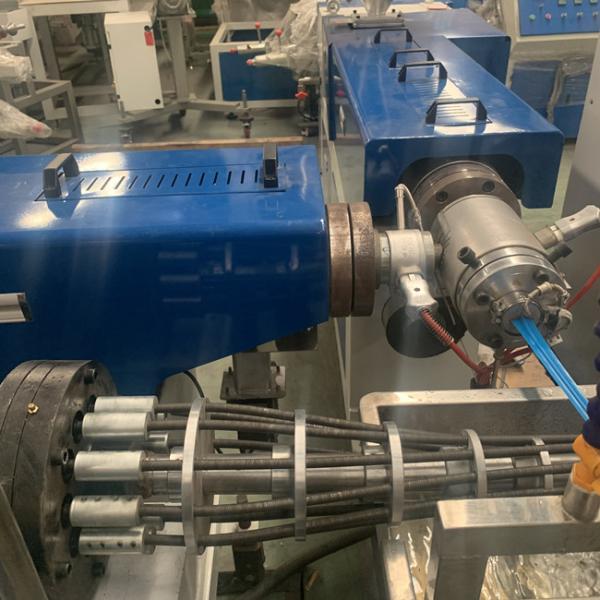 Линия штранг-прессования трубы PE машины шланга спирали мотора Сименс зерен PVC