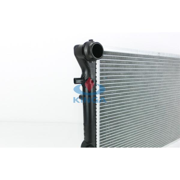 Volkswange Car Radiator for SKODA OCTAVIA ' 96 - / GOLF 4 ' 97 - / BORA ' 99 - MT