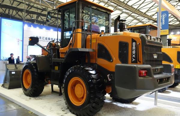Flexibility Front Wheel Loader , Front End Loader Long Service Life