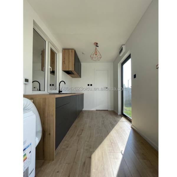 Puerta de vidrio de 40 pies de fácil instalación Prefabricado Contenedor de habitación para alojamiento en hoteles