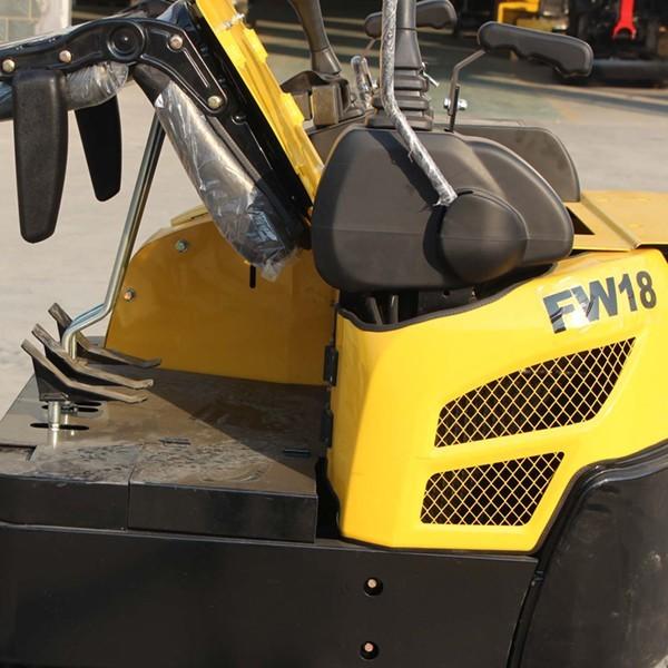 China barata Mini Excavator 1,7 Ton Hydraulic Crawler Small Excavator