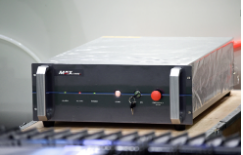 1500w IPG Pipe Tube Fiber Laser Cutting Machine Automatic Loading 6m For Round Mild Steel