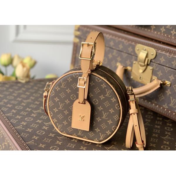 Ladies Leather 7.5cm Circular Push Lock Crossbody Bag With Mental Ornament