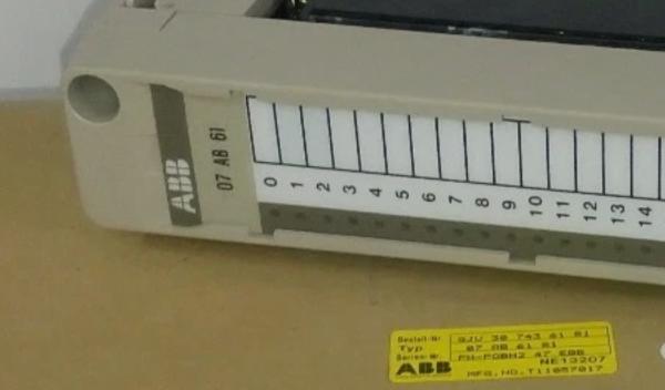 07AB61R1 GJV3074361R1 ABB Module de sortie