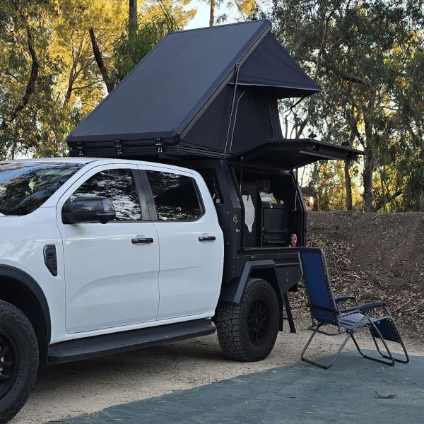 Camper de toit de voiture en polycotton en aluminium pour véhicules complètement résistant aux intempéries